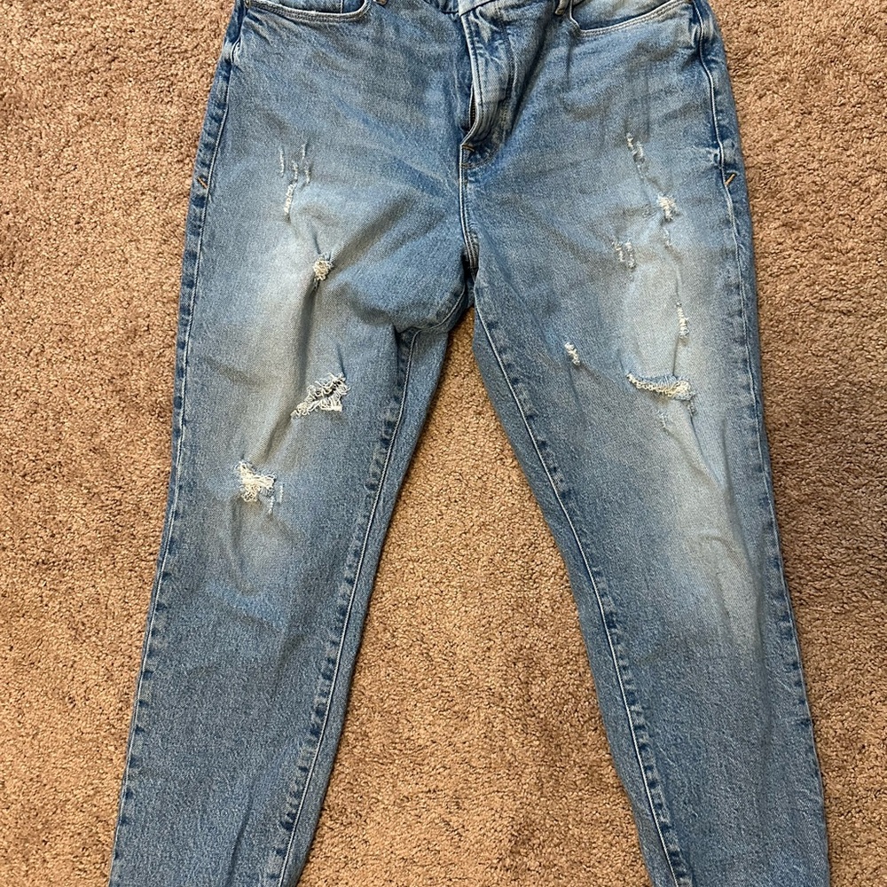 Good American Blue Straight Leg Jeans Distressed Style